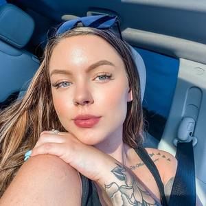 Meet your Posher, Abbey rose